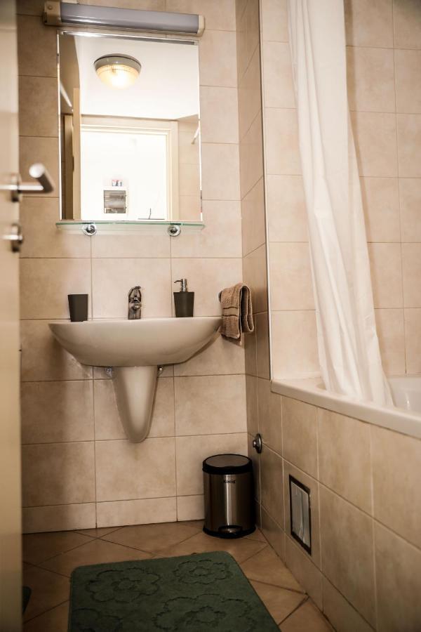 Apartman Green Relax Belville Belgrado Exterior foto